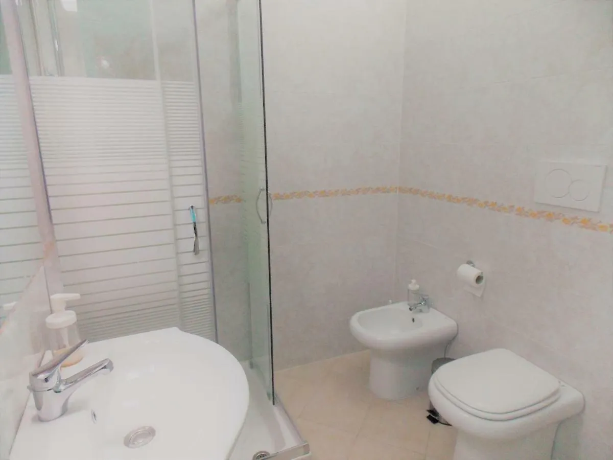 Hotel Australe Albenga 0*,  Itálie